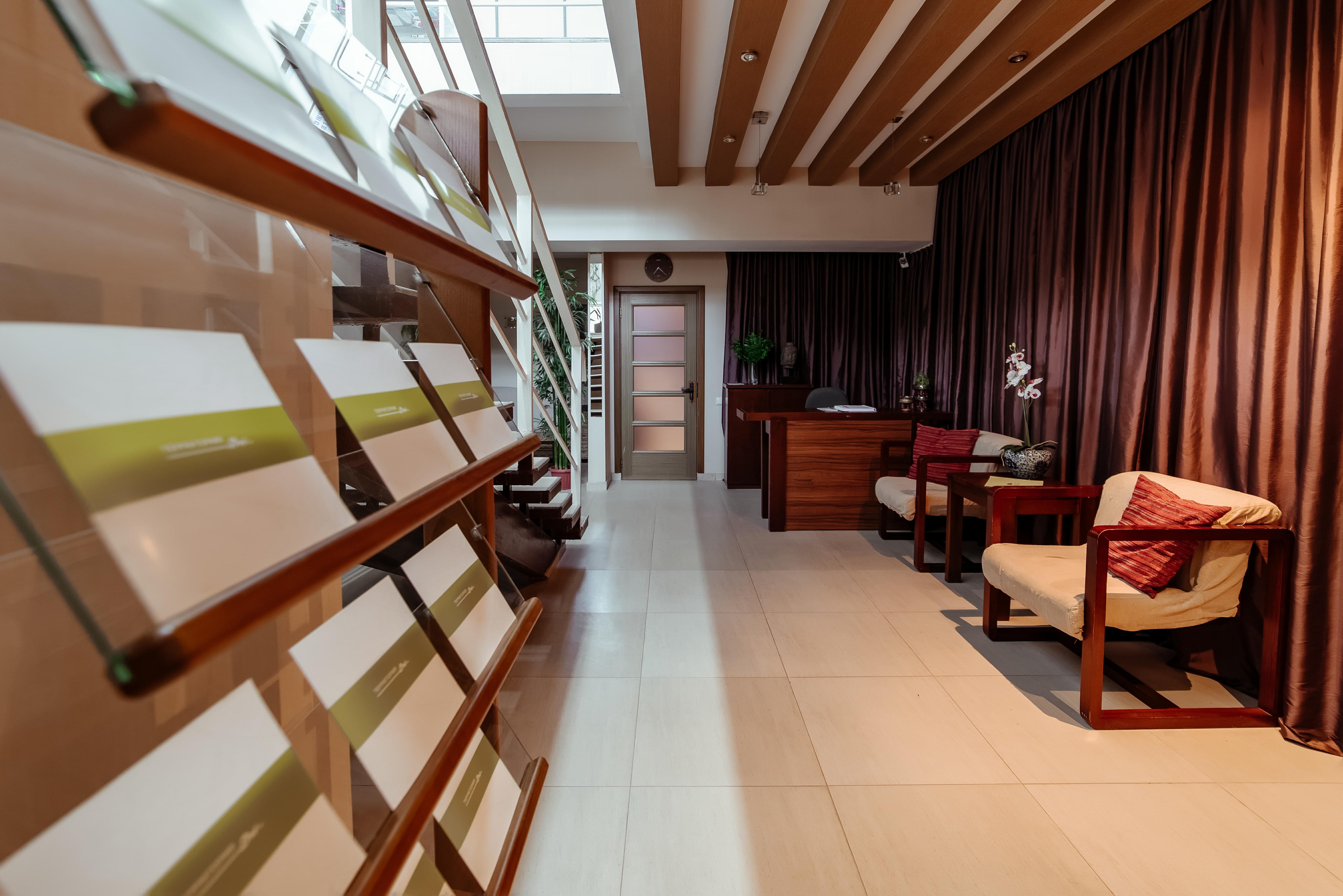 hallway_3